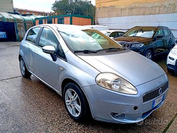 FIAT Grande Punto 1.3 MJT 75 CV 5 porte Active