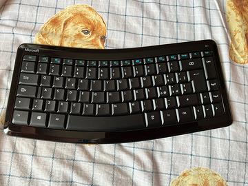 🇮🇹Tastiera bluetooth PC e Tablet Microsoft