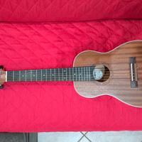 chitarra guitalele acustica 