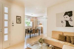 Casa indipendente di 300 m² con 5 locali a Forte d