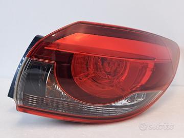 STOP FANALE POSTERIORE DESTRO MAZDA 6 3 serie S. W