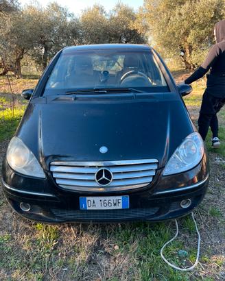 RICAMBI AUTO MERCEDES W169