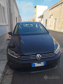 VOLKSWAGEN Golf Sportsvan - 2015