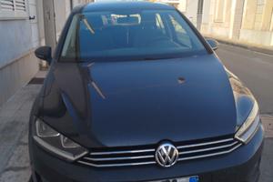 VOLKSWAGEN Golf Sportsvan - 2015