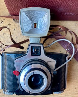 Macchina fotografica vintage Ferrania Eura