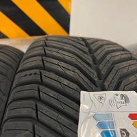 4 pneumatici nuovi, Michelin