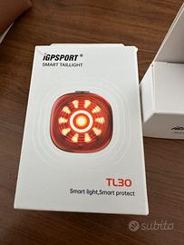 Luce faro bici smart  Igpsport TL30 mai usato.