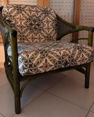 Divano due posti e due poltrone singole