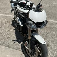 Triumph Speed triple 1050s