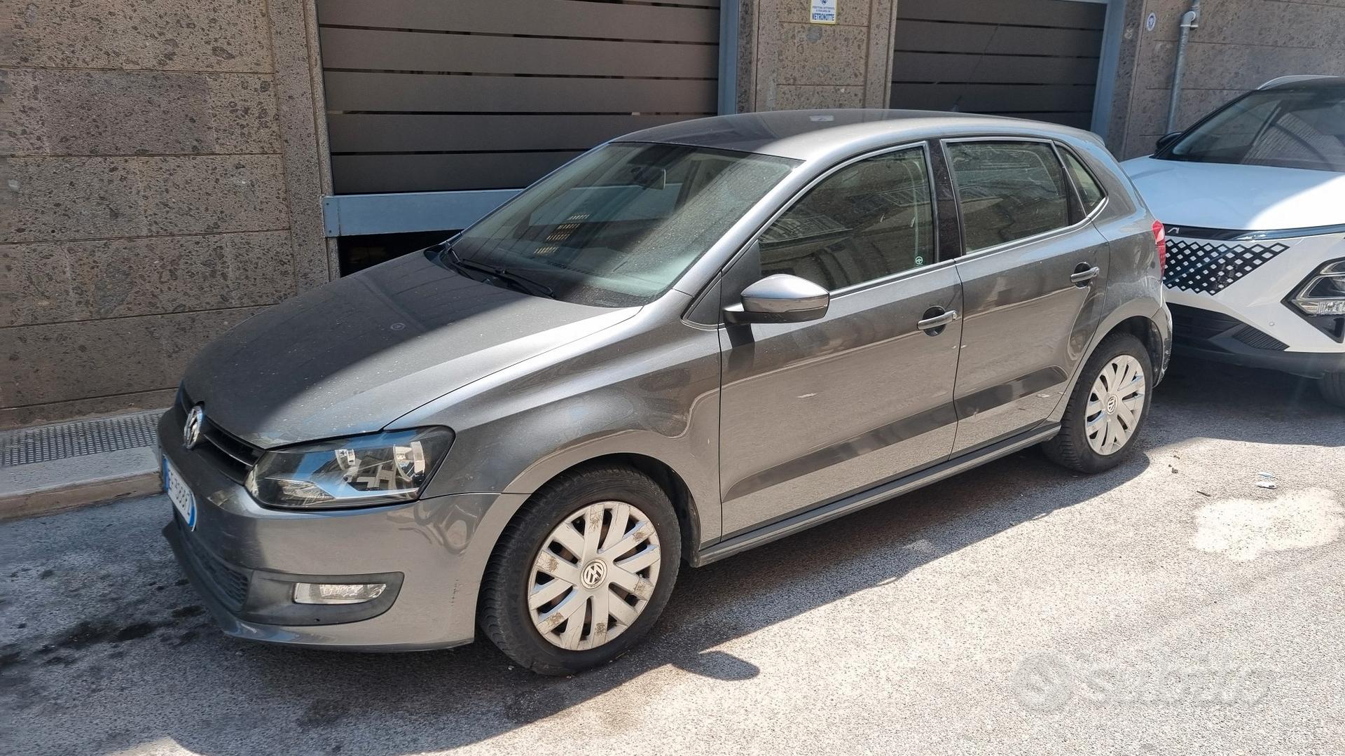 Volkswagen Polo 2011 photo 2