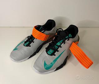 Scarpa per sollevamento pesi Nike Savaleos