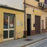 Via Carlo Felice- Locale commerciale