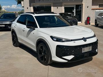 Volkswagen T-Roc 1.5 eTSI ACT 150 CV DSG R-Line