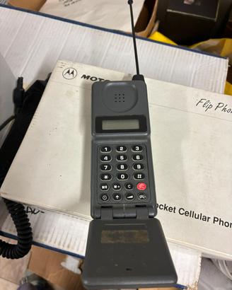 Telefonino mororola flip phone