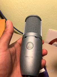 Microfono AKG