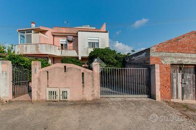 CASA SEMINDIPENDENTE A MILAZZO