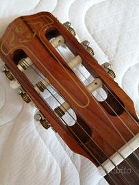 Chitarra acustica