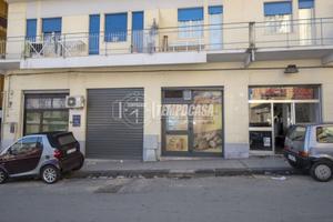 Locale commerciale da ammodernare