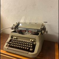 Macchina da scrivere da collezione anni 30-40