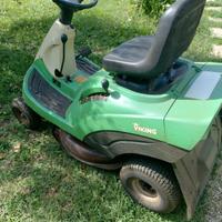 Trattorino tagliaerba Viking MR345