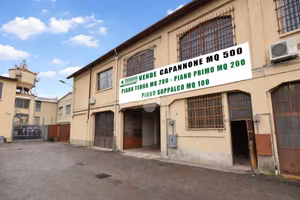 CAPANNONE A CUSANO MILANINO