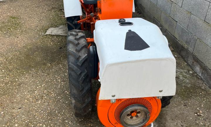 Trattorino pasquali 906 con avviamento elettrico