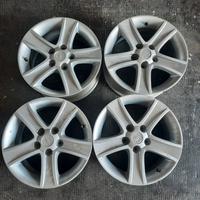 Cerchi in lega Mazda 16"