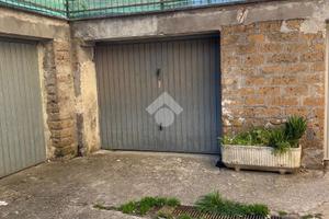 BOX A CIVITA CASTELLANA