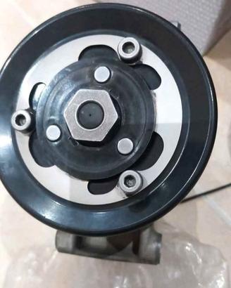 Compressore aria condizionata