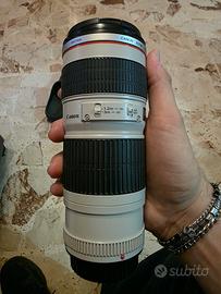 TELEOBIETTIVO CANON EF 70-200 mm