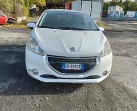 Peugeot 208 1.4 HDi 68 CV 3 porte Active