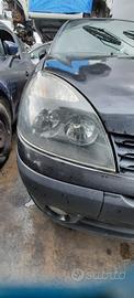 RENAULT CLIO 2004 - FARO ANTERIORE DESTRO