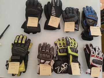 guanti moto invernali ed estivi