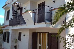 Villa 2 superfici a 200m dal mare