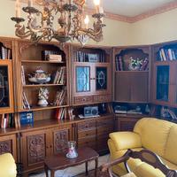 Mobile in legno massiccio per soggiorno/salone