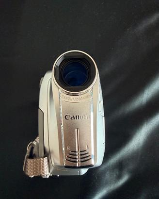 Videocamera digitale a cassette MiniDV Canon MD110