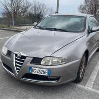 Alfaromeo GT 1.9 JTDm 16 v 150 cv  2006