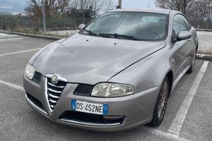 Alfaromeo GT 1.9 JTDm 16 v 150 cv  2006