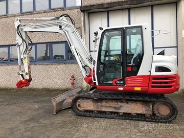Miniescavatore Takeuchi TB290