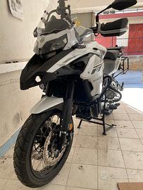 Benelli Trk 502 x