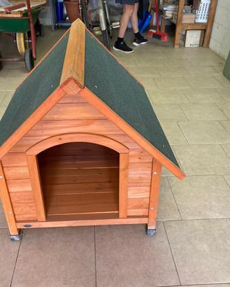 Cuccia per cane in legno TRIXIE tetto impermeabile