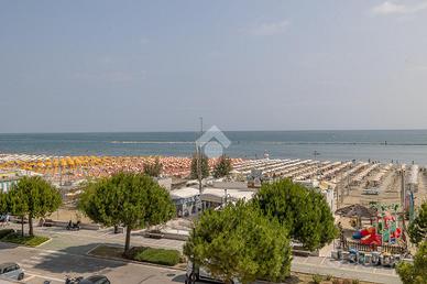 4 LOCALI A CESENATICO