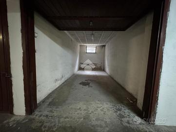 AUTORIMESSA A MODENA