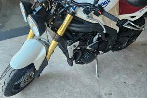 Triumph Speed Triple 1050 (2007) – 3500