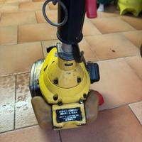 Decespugliatore John Deere 30S