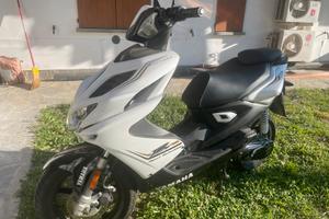 Aerox 50  2017. 2t