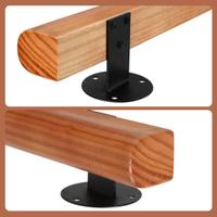 Corrimano in legno chiaro