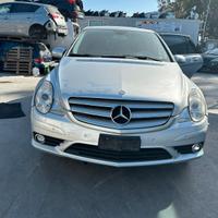 Ricambi Mercedes Classe R 320 CDI 224cv del 2008