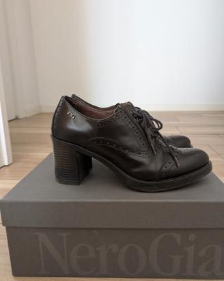 Scarpe Francesine Nerogiardini nere in pelle