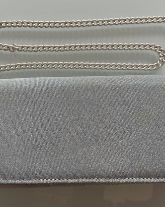 Pochette argento con tracolla